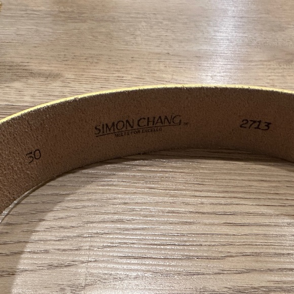 Vintage Simon Chang Yellow Leather Belt with Shell Buckle - Picture 3 of 4